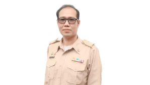 ครูวัชรพงศ์ สุวรรณเลิศ